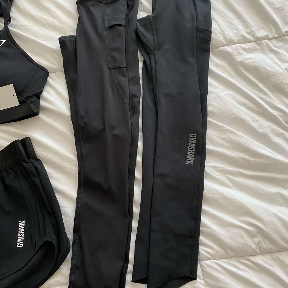 Gymshark Bundle - Picture 4 of 6